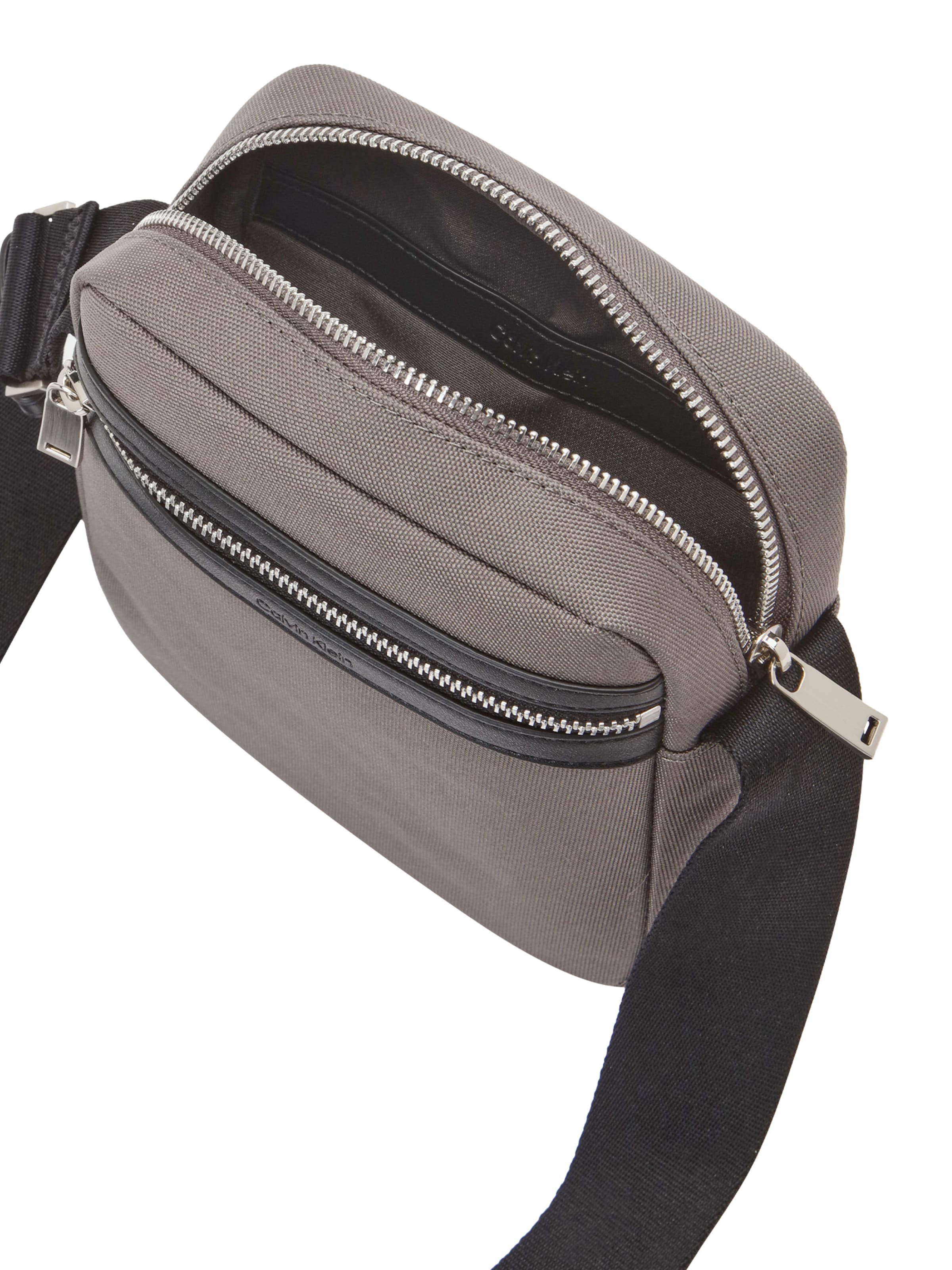 Calvin Klein Õlakott, värv hall