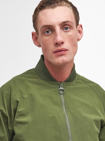 Barbour Kurtka przejściowa 'Beaumont' w kolorze zielony