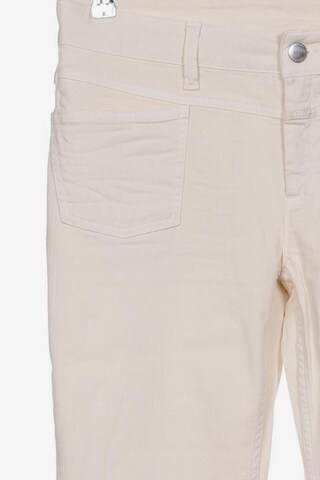 Closed Jeans in 30 in White