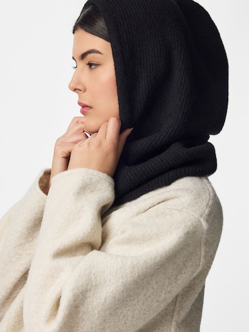PIECES - Gorra 'PCSolina' en negro