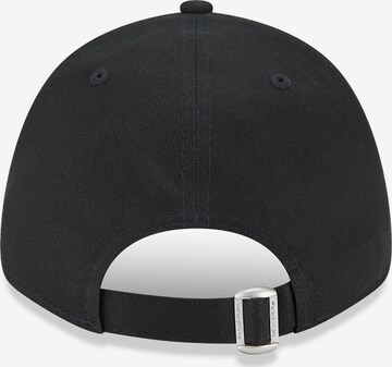 NEW ERA Cap in Black