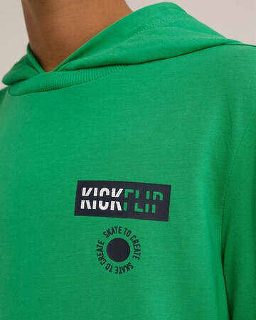 Tricou de la WE Fashion pe verde