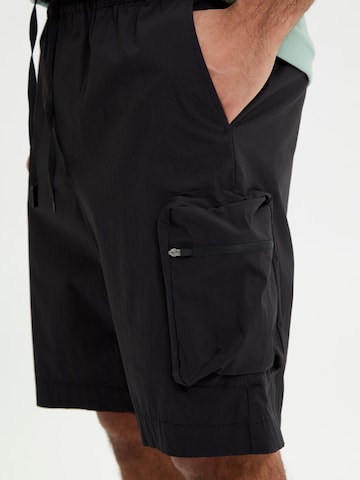 SELECTED HOMME Regular Shorts in Schwarz