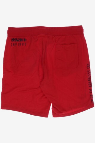 CAMP DAVID Shorts in 38 in Red