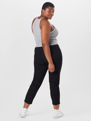 ONLY Carmakoma - Slimfit Vaquero en negro