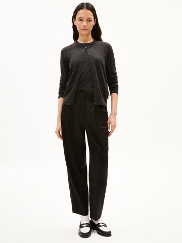 Cardigan ' OPHALIAA MERINO ' ARMEDANGELS en gris