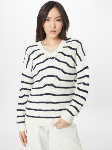 b.young Sweater 'OTESSA' in White: front