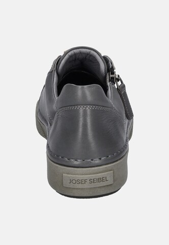 JOSEF SEIBEL Sneakers laag 'Claire' in Grijs
