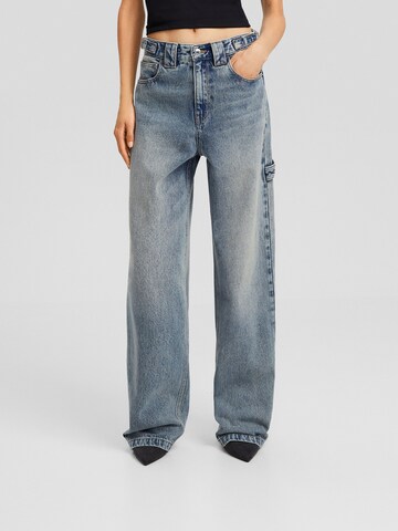 Bershka Wide leg Jeans in Blauw: voorkant