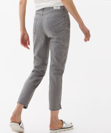 BRAX Slimfit Jeans 'Caro S' in Grau: zadná strana