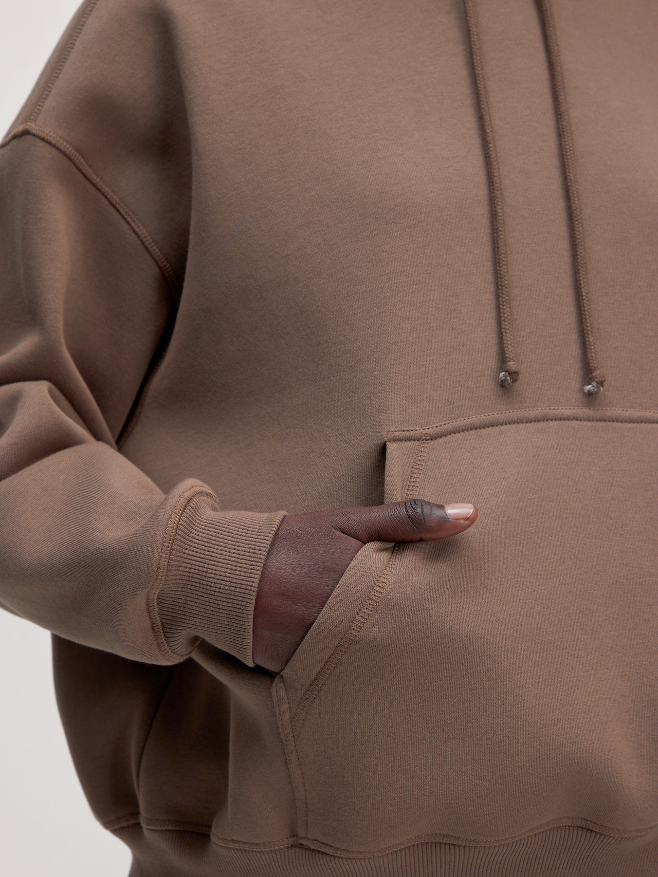 EDITED Produkte Hoodie 'Romi' braun