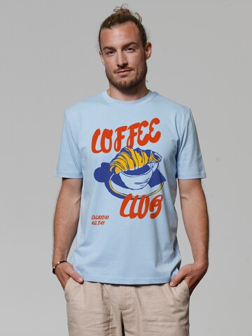 T-Shirt 'Coffee Club' Watapparel en bleu : devant