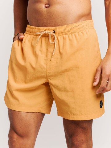 Shorts de bain 'Faster' PROTEST en jaune