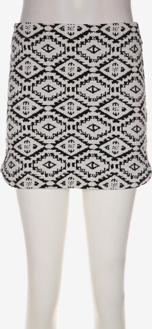 TOPSHOP Skirt in S in White: front