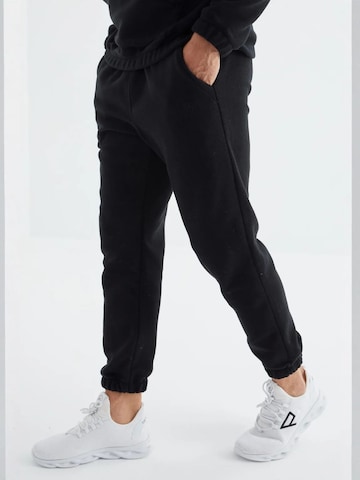 Tommy Life Sweat suit in Black