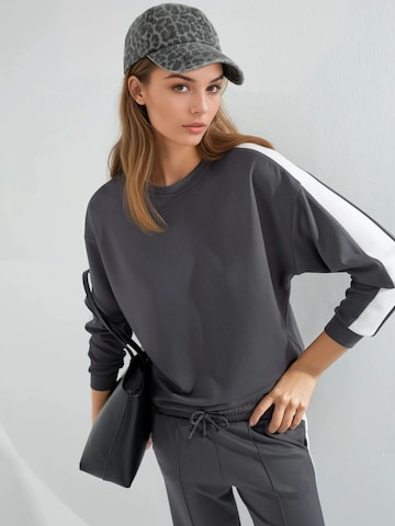 Hiccup - Fato de jogging em cinzento