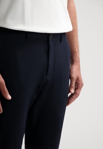 Dstrezzed Regular Hose 'Marlon Dynamic Twill' in Blau