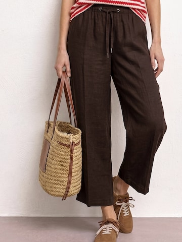 CECILLoosefit Hlače 'Emee' - smeđa boja: prednji dio