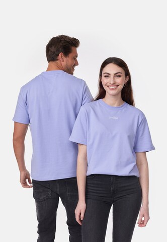 smiler. Shirt 'laugh.' in Purple: front
