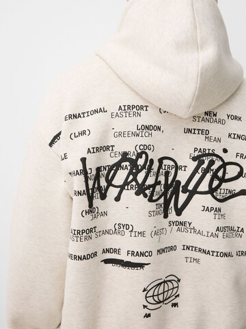 BershkaSweater majica - siva boja