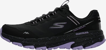 SKECHERS Низкие кроссовки 'GO RUN TRAIL ALTITUDE 2.0' в Черный: спереди