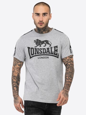 T-Shirt 'STOUR' LONSDALE en gris : devant
