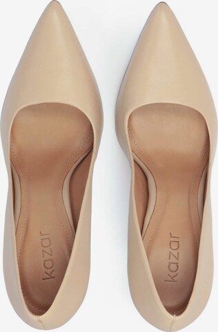 Kazar Pumps in Beige