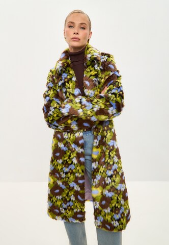 CESARE GASPARI Winter Coat in Green