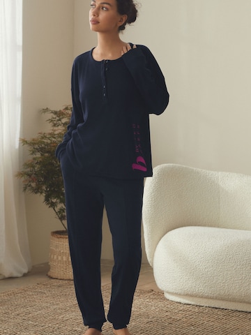 B by Ted Baker Pyjamas i blå: forside
