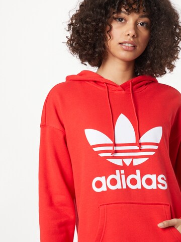 Sweat-shirt 'Adicolor Trefoil' ADIDAS ORIGINALS en rouge