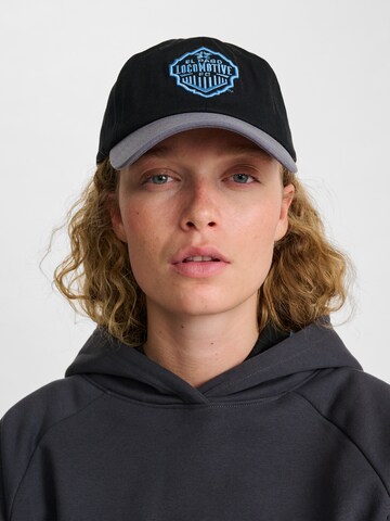 Hummel Cap in Schwarz: Vorderseite