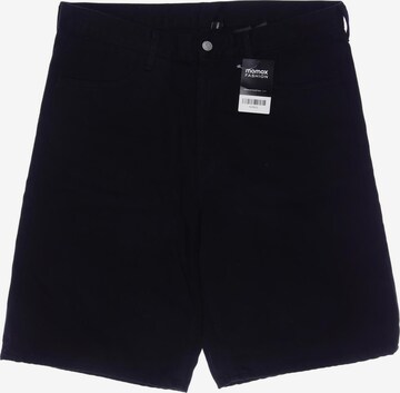 WEEKDAY Shorts in 34 in Black: front