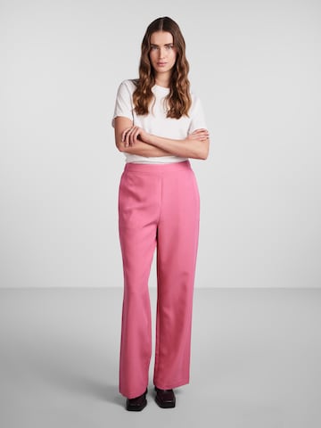 PIECES Szeroka nogawka Spodnie 'PCBOZZY' w kolorze różowy