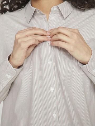 VILA Blouse in Beige