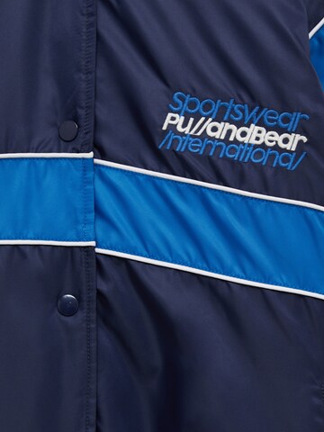 Pull&Bear Přechodná bunda – modrá