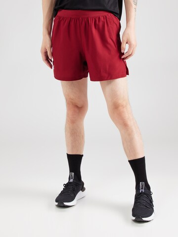 UNDER ARMOUR Regular Sportshorts 'LAUNCH 5' in Rot: Vorderseite