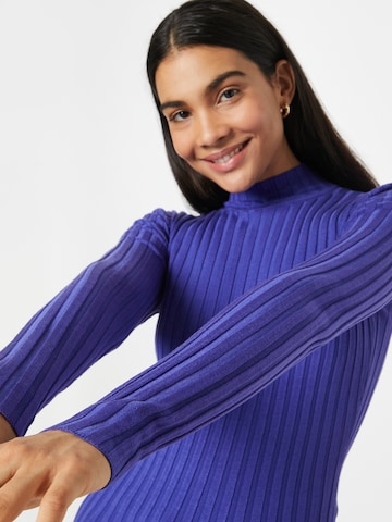 mbym Sweater 'Magen' in Blue