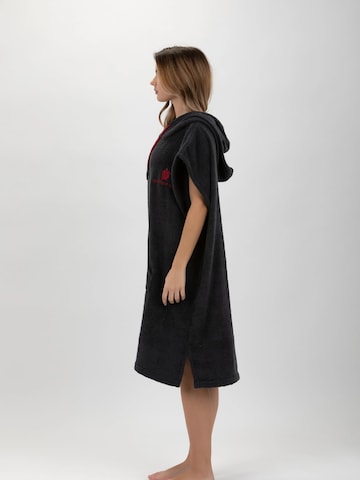 Pacifique Sud Sports robe in Grey