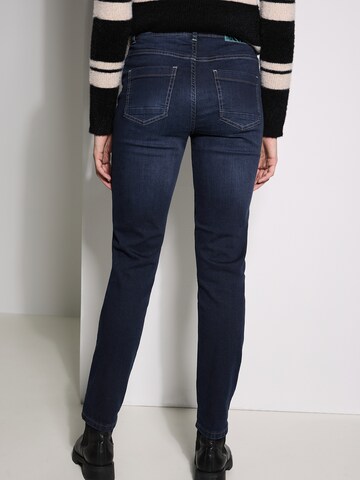 Coupe slim Jean 'Toronto' CECIL en bleu