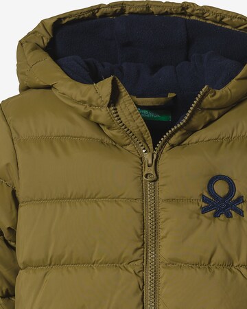 UNITED COLORS OF BENETTON Winter Jacket in Green