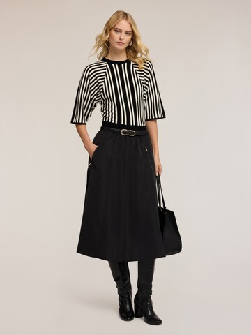 MOTIVI Sweater in Black