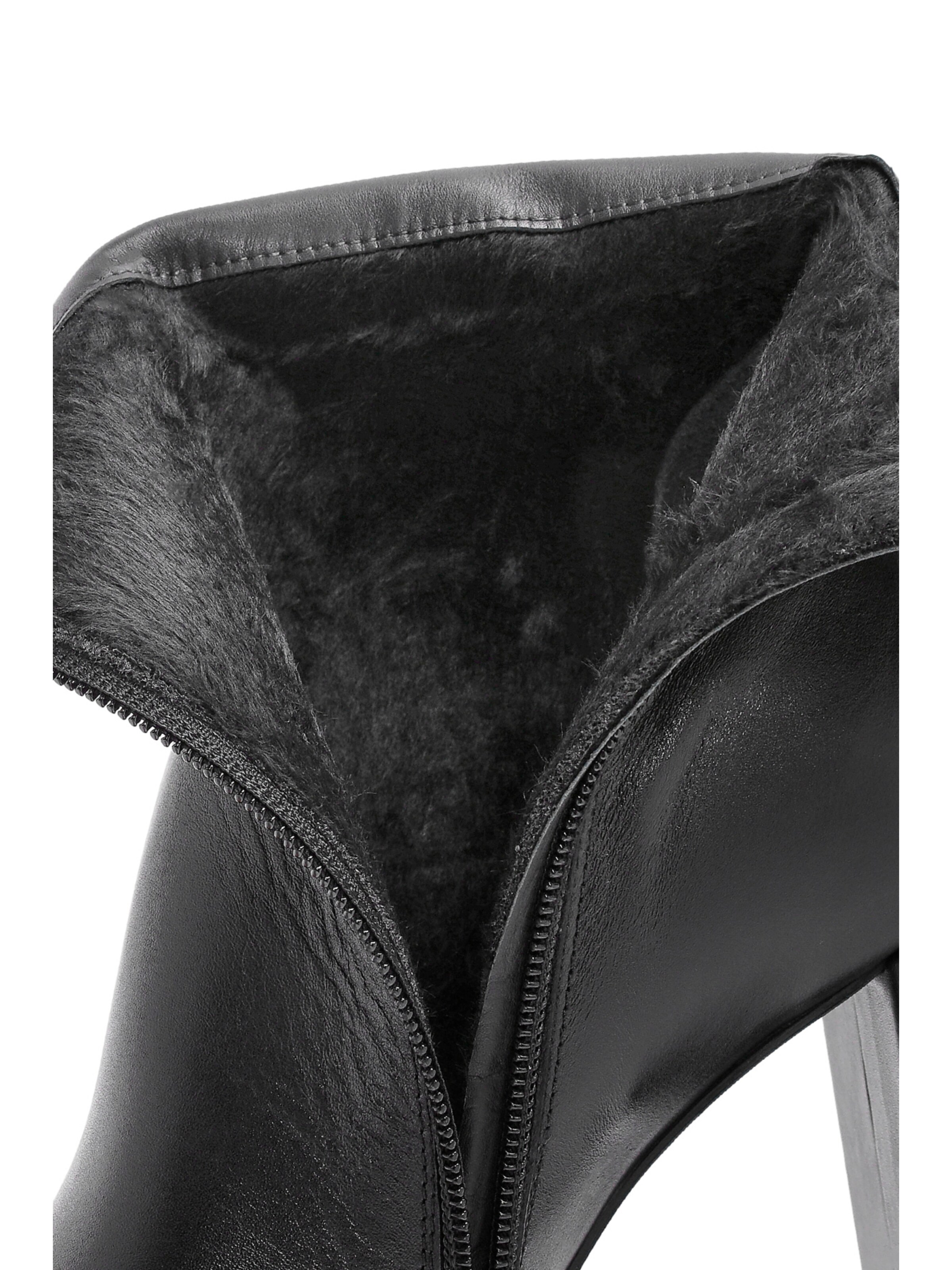 Derimod Booties in Black