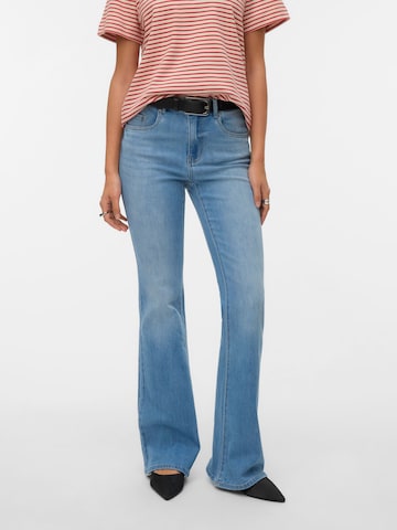 VERO MODA Flared Jeans 'VMElla' in Blau: Vorderseite