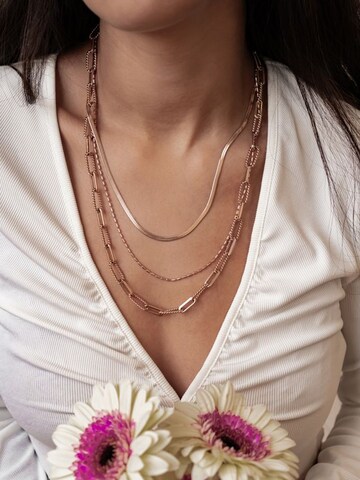 Hey Happiness Ketting 'Timeless Triple' in Goud: voorkant