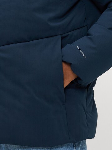 Veste d’hiver 'JJGLOBAL' Jack & Jones Plus en bleu