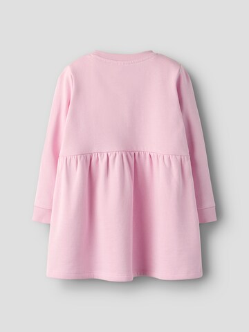 Robe 'NMFDRIVA' NAME IT en rose