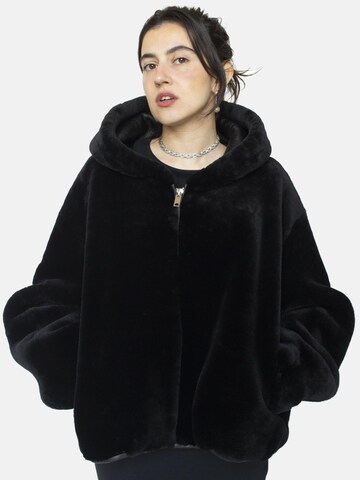 Just things we like Winterjacke 'ASAHI  Shearling Jacket'‌ in Schwarz: Vorderseite