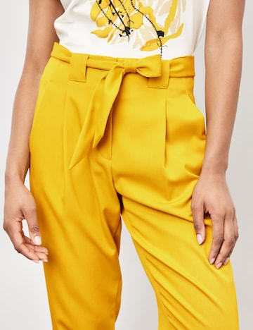TAIFUN Regular Plissert bukse i gul