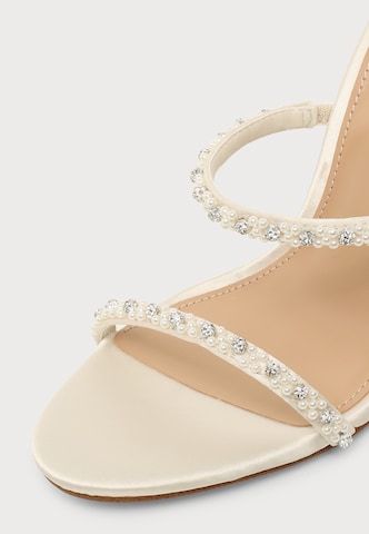 Saboți 'Bethani' de la STEVE MADDEN pe bej