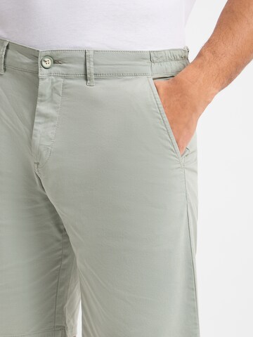 Finshley & Harding Regular Shorts 'Dylan' in Grün
